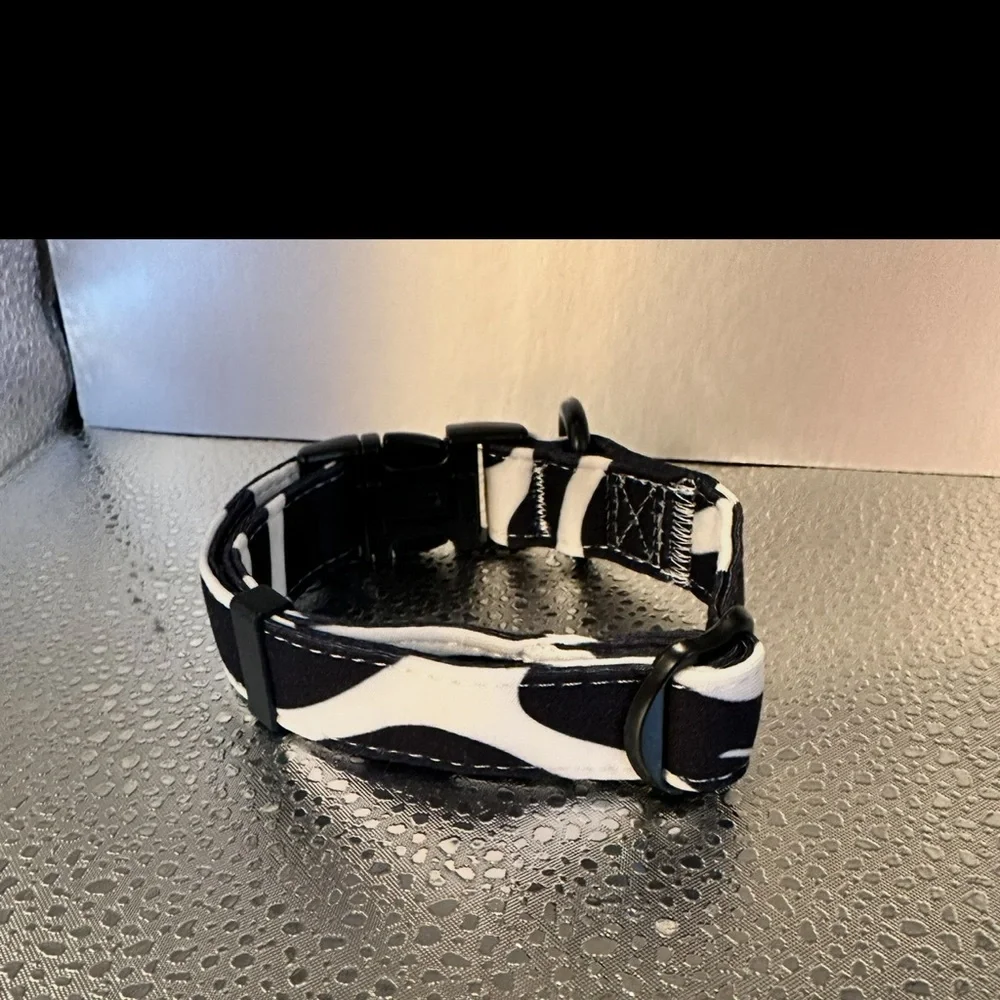 Stella & Oscar Neoprene Abstract Collar NWT